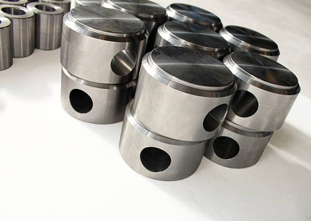 Batch of custom CNC turned metal parts produced in small quantities